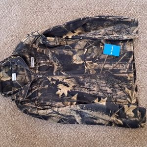 Brand new w/tags Boys XL youth Columbia Zing III camo fleece